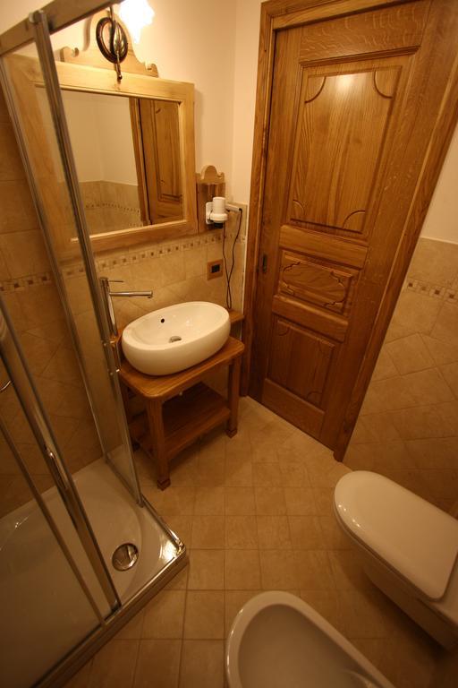 Villa Giuditta Residence Gaby Δωμάτιο φωτογραφία